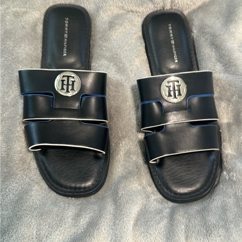 Tommy Hilfiger Women’s slides